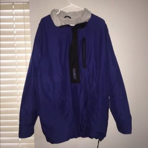 NIKE SNOW JACKET